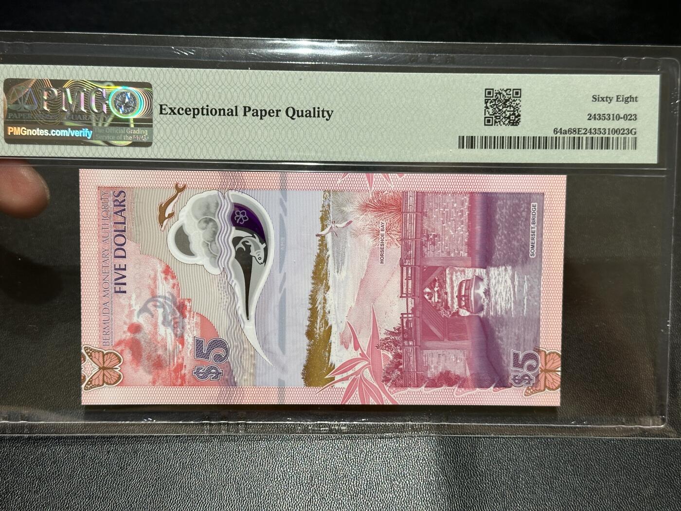《外钞收藏家》第五百七十二期（畅拍场）（本平台长期征集拍品、欢迎藏友们联系合作） 2024年百慕大新版塑料钞 获奖钞 5元 PMG68 A/1冠 无47