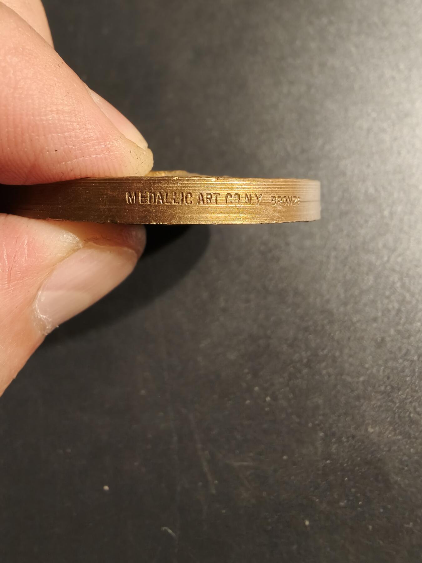 老王徽章第153期 美国著名植物学家阿萨·格雷大铜章    直径43mm.   重量61.2g