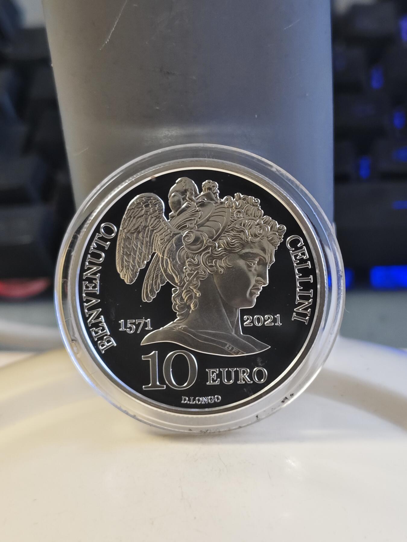 第177期拍卖【长期征集拍品】 圣马力诺2021年雕塑家切利尼逝世450周年银币，925银，22克，有个氧化点