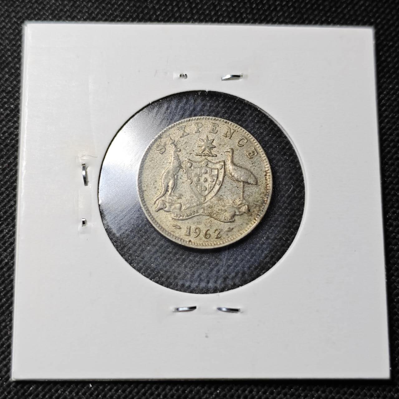 KK钱币收藏小铺 第351场 2月预留时间 周末发货  1962澳大利亚6便士银币