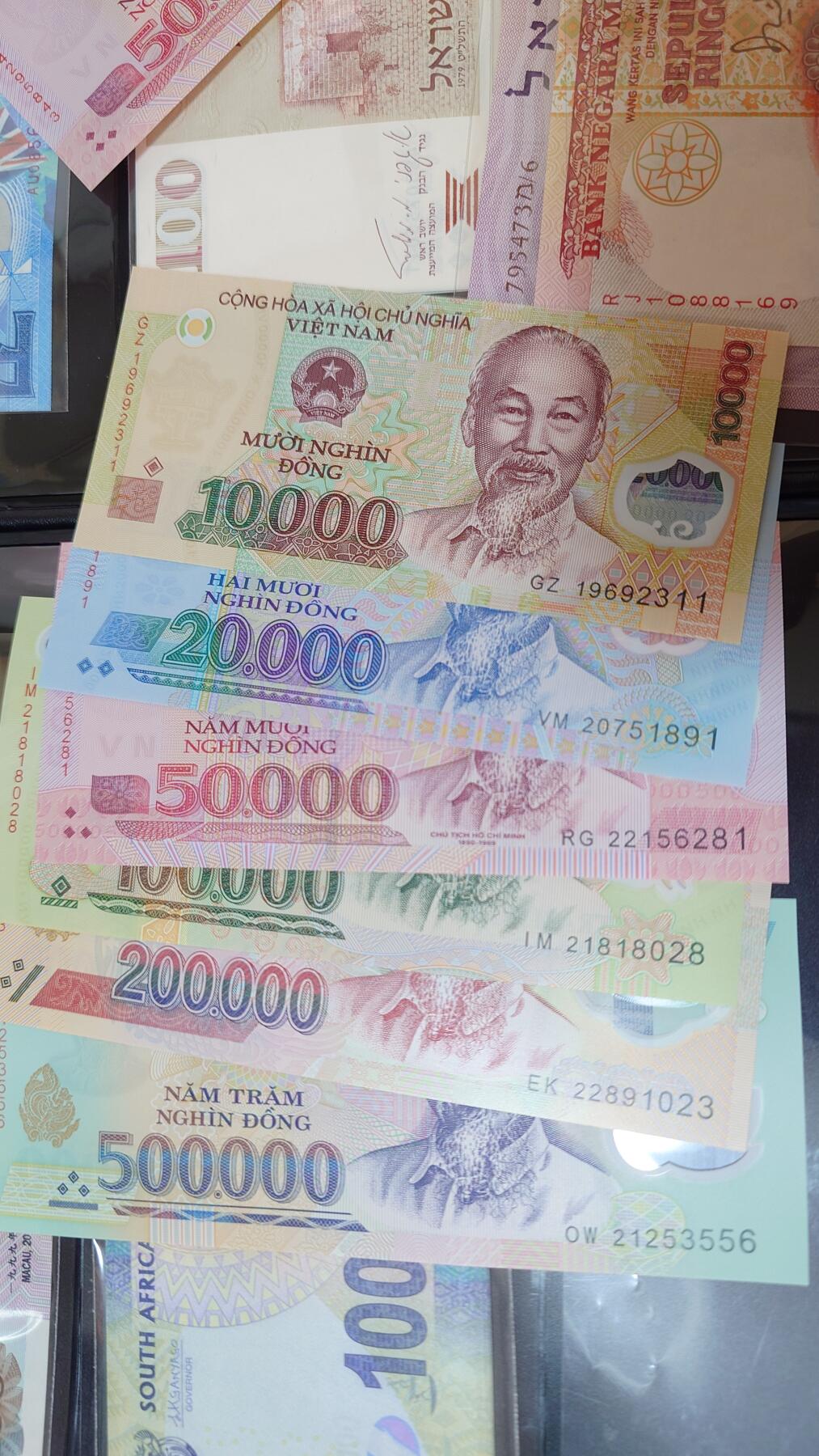 世界钱币～微拍第206期暨2025年第46期  库存低端货品低价起拍【务必提供节假日能收到货的地址，避免单位地址】