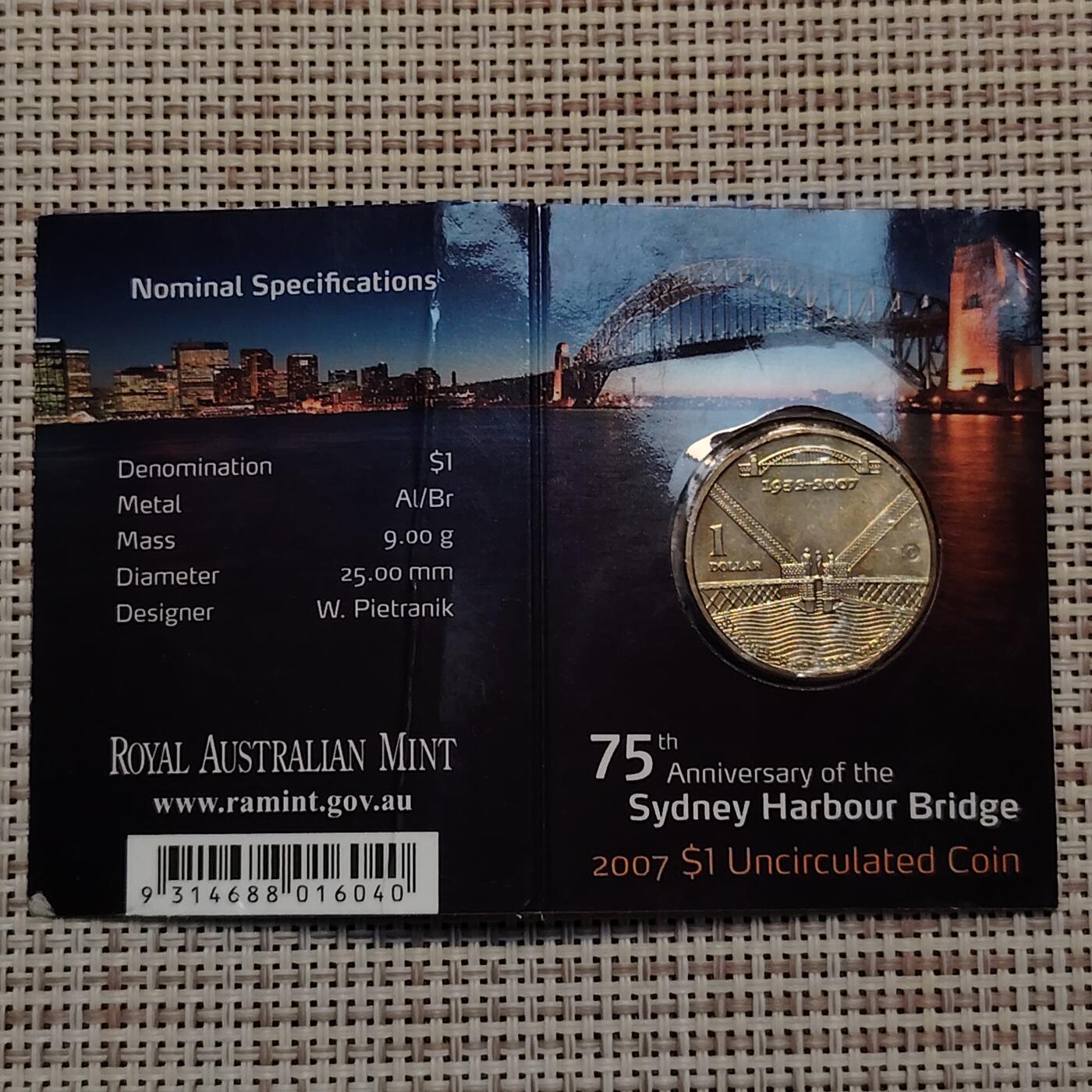 布加迪🐬～世界钱币(上海)🌾第 247 期 /  各国套币和散币 澳大利亚🇦🇺 2007年 1元 25mm 悉尼港