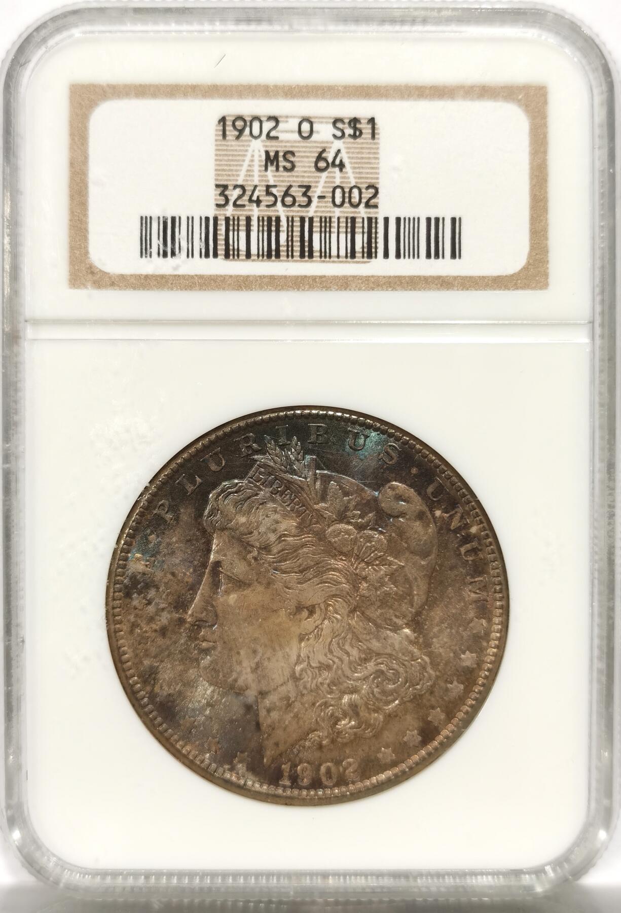 博洋堂世界钱币拍卖第142期（全场包邮） NGC MS64 美国1902年摩根银币O版，原汁原味双面五彩老包浆，包浆醇厚润泽又犀利，状态一流。老白盒严评，状态和品质不输现在的65分。