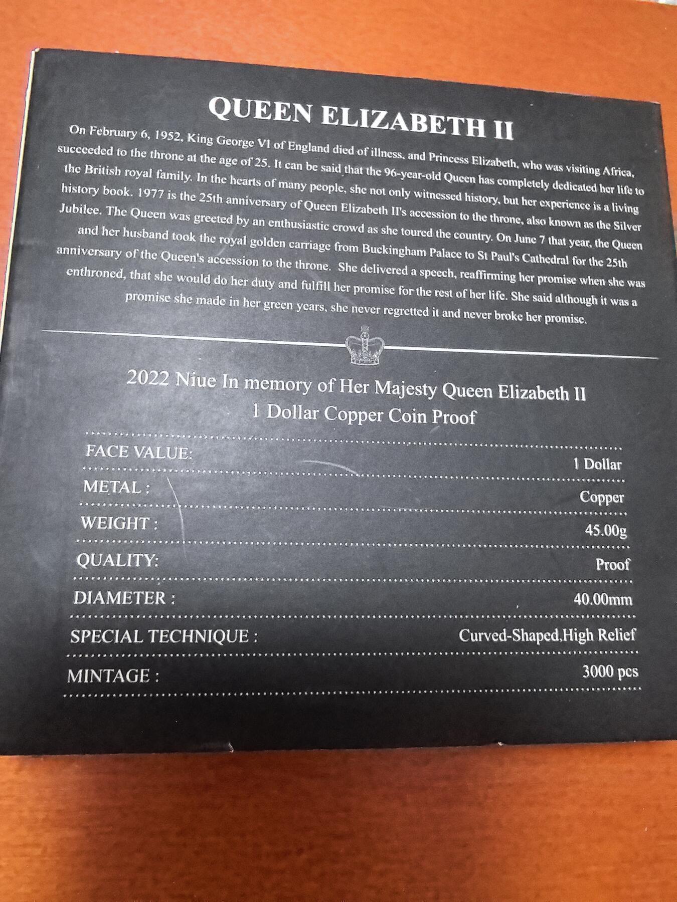 长老汇蛇年精选第五十五场拍卖 2022纽埃纪念女王1元高浮雕精制铜币，盒证全，3000枚