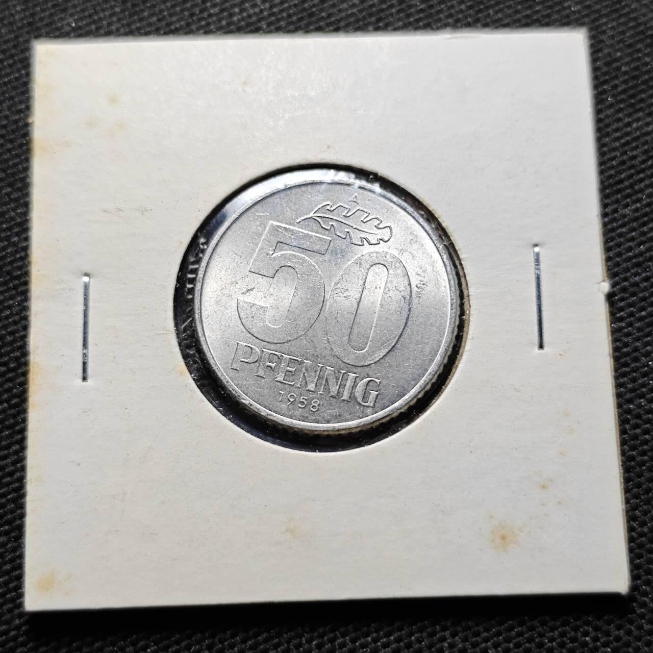 KK钱币收藏小铺 第351场 2月预留时间 周末发货  1958东德50芬尼 好品
