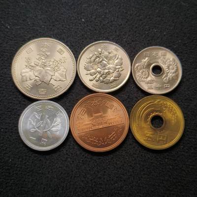 【全场包邮】纯粹捡漏拍464场 - 日本昭和56-62年原光卷拆好品6枚套币