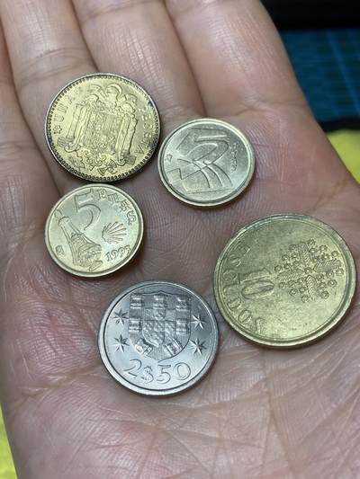 2025年第一百零一场(总第一百二十七场）外国好品散币(免佣金) - 散币5枚：西班牙🇪🇸1963年1比塞塔，1998年5比塞塔，1993年5比塞塔，葡萄牙🇵🇹1973年2. 5埃斯库多，1987年10埃斯库多