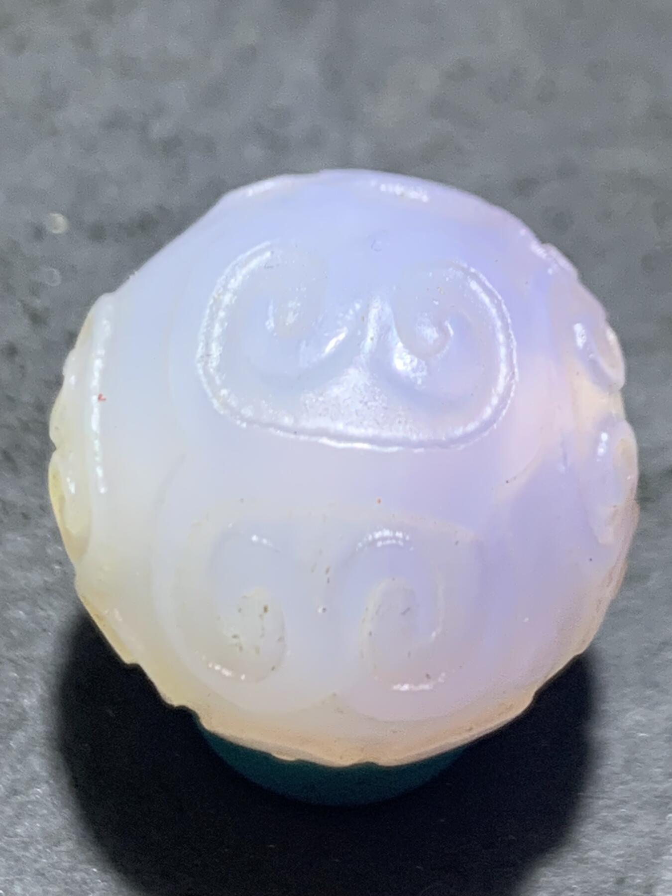稀有紫罗兰高冰荧光润料玛瑙2.0通货回纹珠一颗，