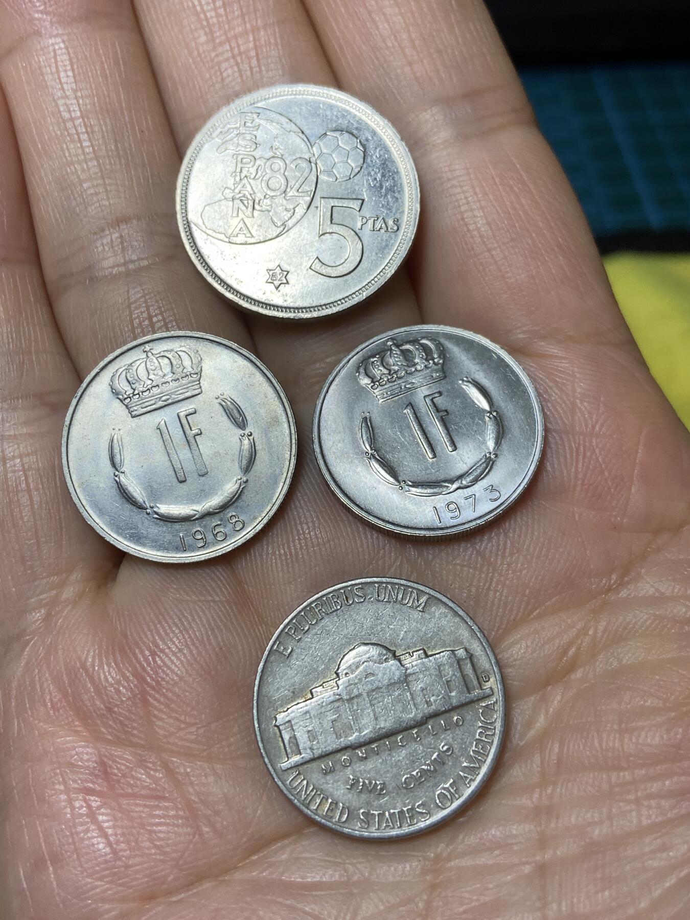 2025年第一百零一场(总第一百二十七场）外国好品散币(免佣金)