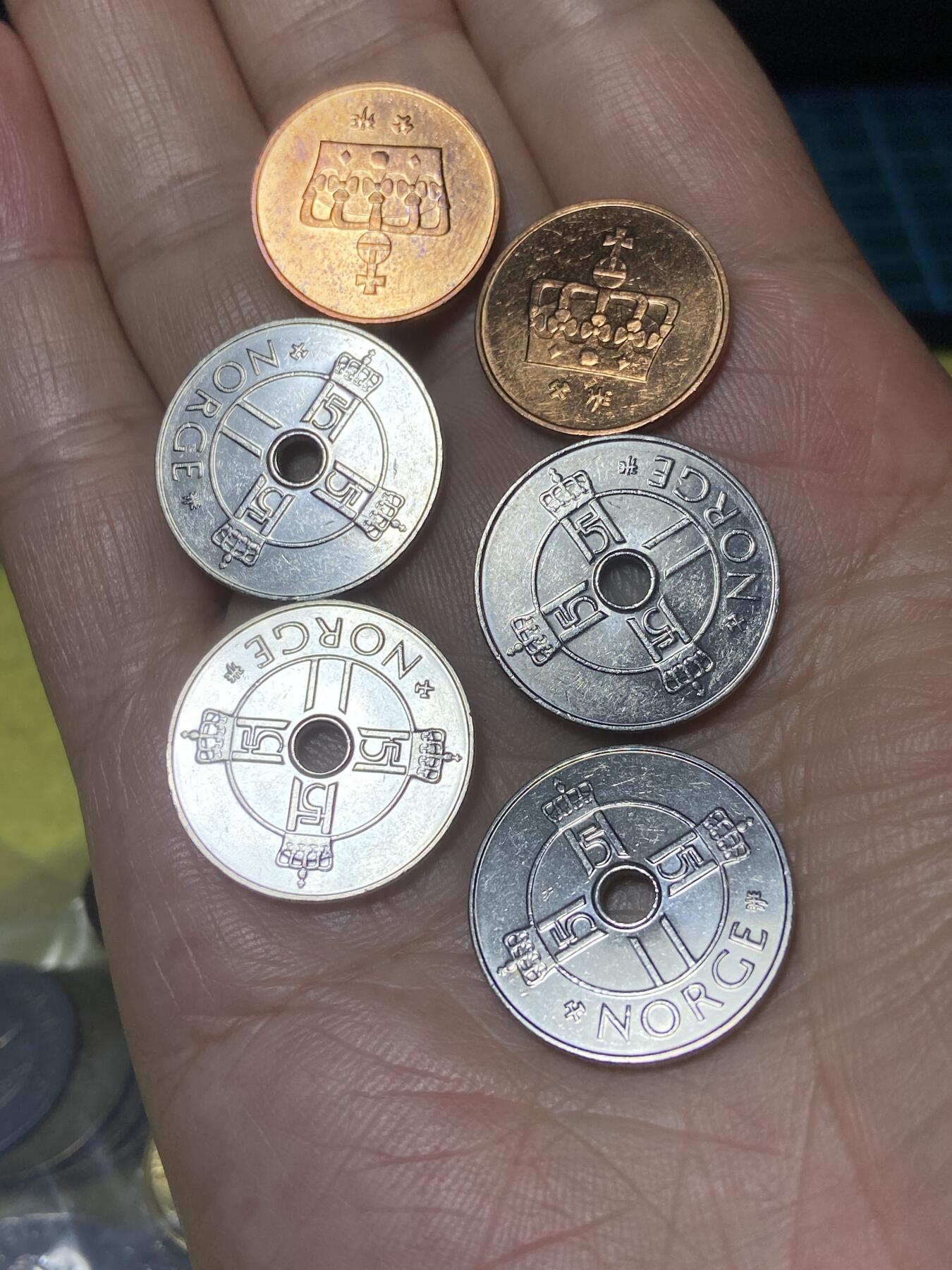 2025年第一百零一场(总第一百二十七场）外国好品散币(免佣金)