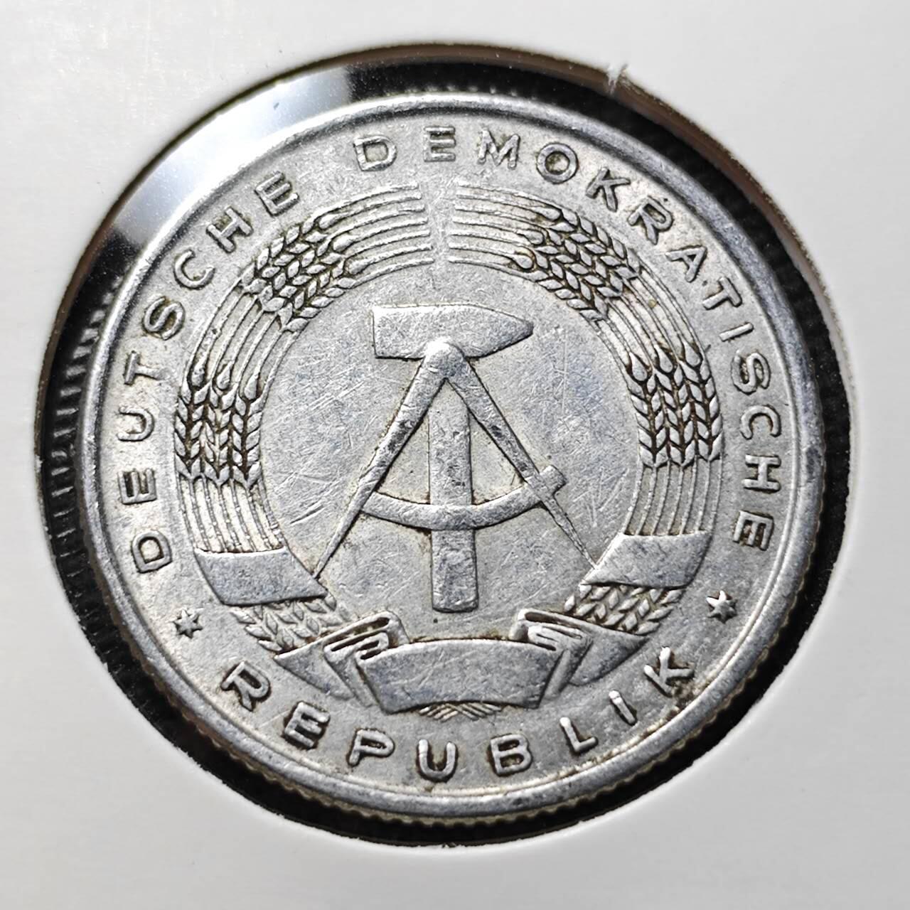 KK钱币收藏小铺 第351场 2月预留时间 周末发货  1957东德2马克