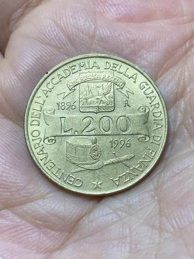 2025年第一百零一场(总第一百二十七场）外国好品散币(免佣金) - 意大利🇮🇹1996年200里拉(海关服务学院百年纪念币)