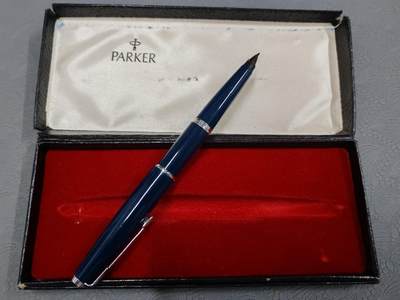 韵星假日拍卖第二十六期 -- Rimey Holidays Auction 26 - 派克Parker第一版LOGO钢笔带原盒 早期皮盒 品相好 正常使用