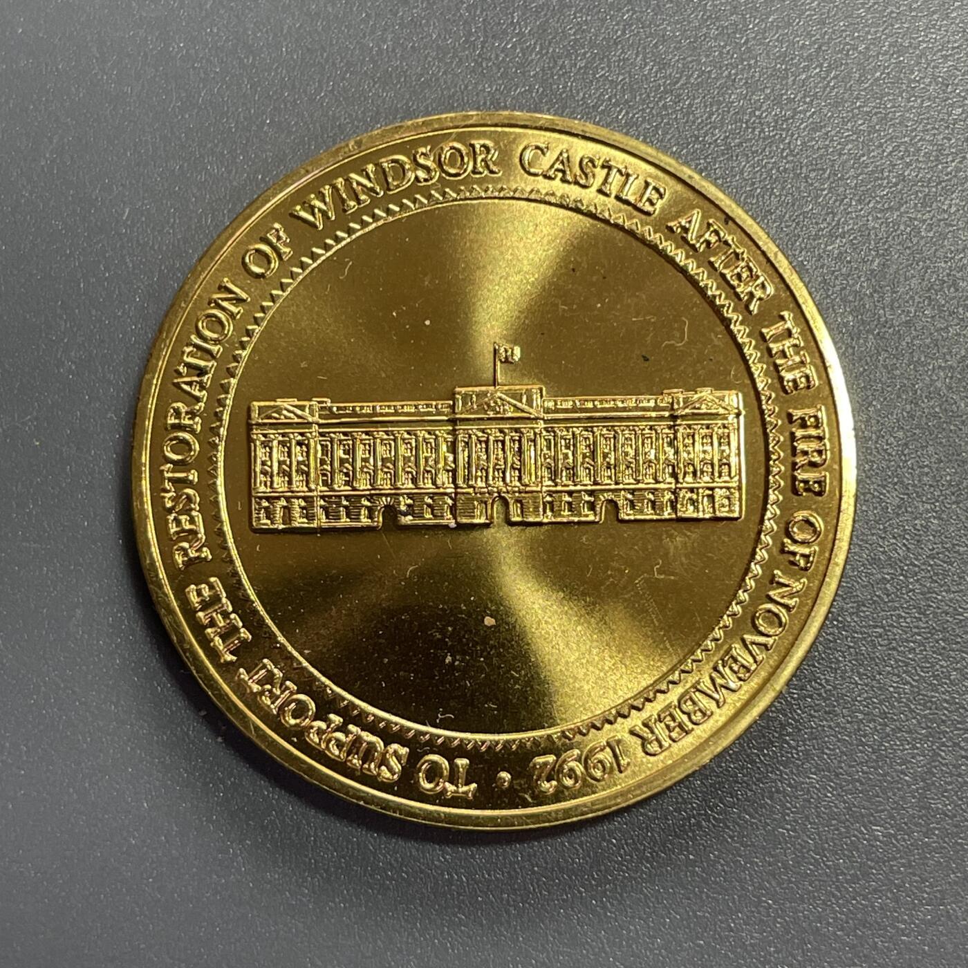 双节特辑1001 英国1993年白金汉宫开放镀金纪念章