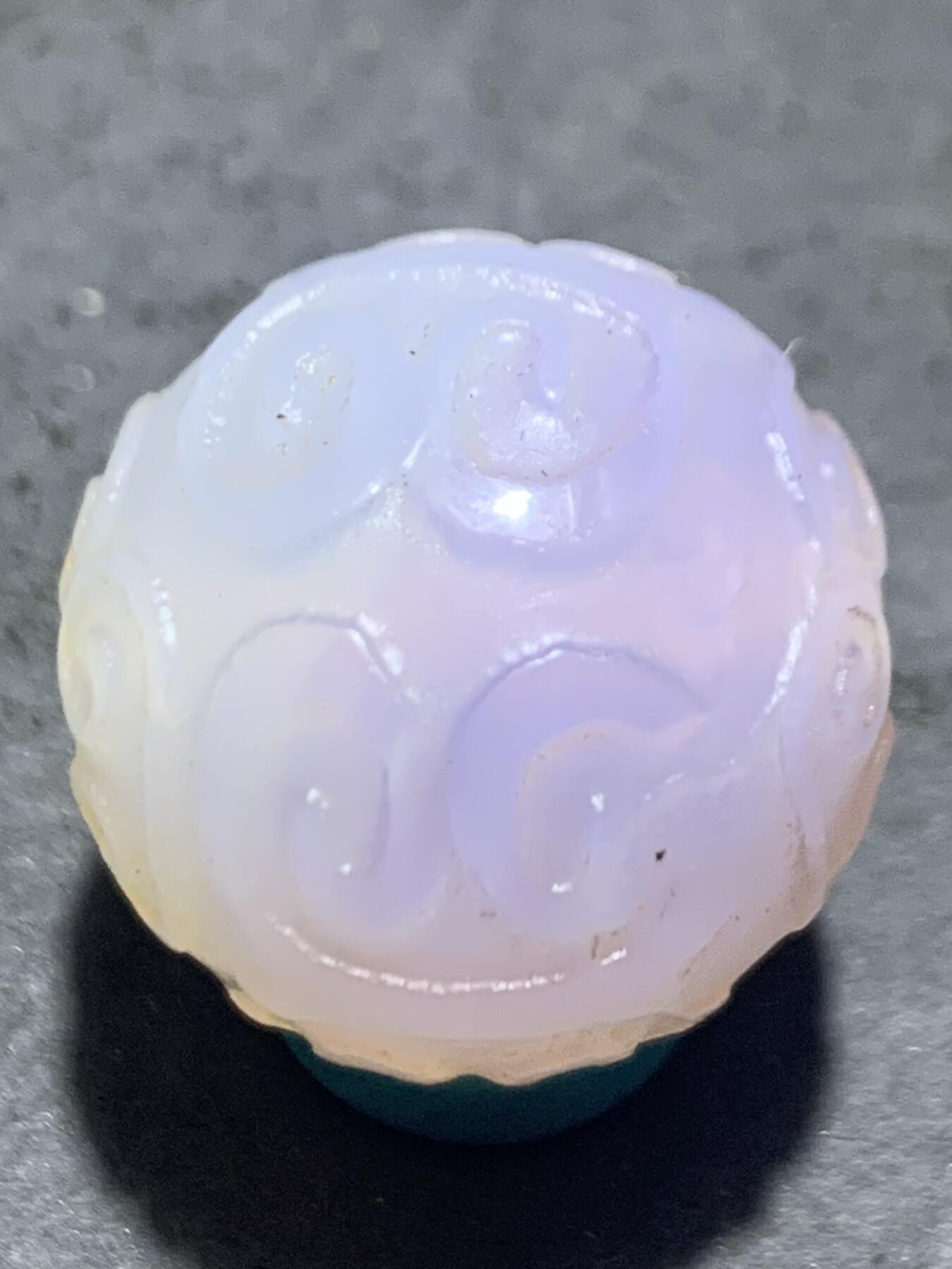 稀有紫罗兰高冰荧光润料玛瑙2.0通货回纹珠一颗，