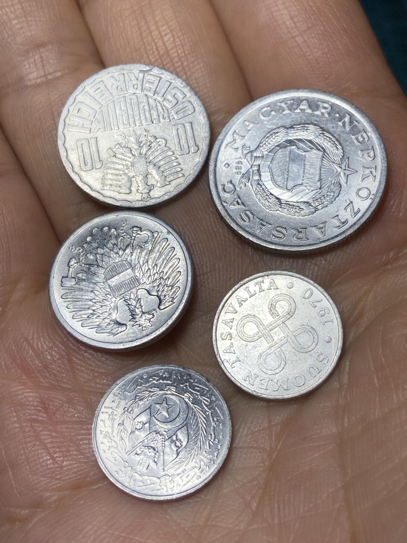 2025年第一百零一场(总第一百二十七场）外国好品散币(免佣金)