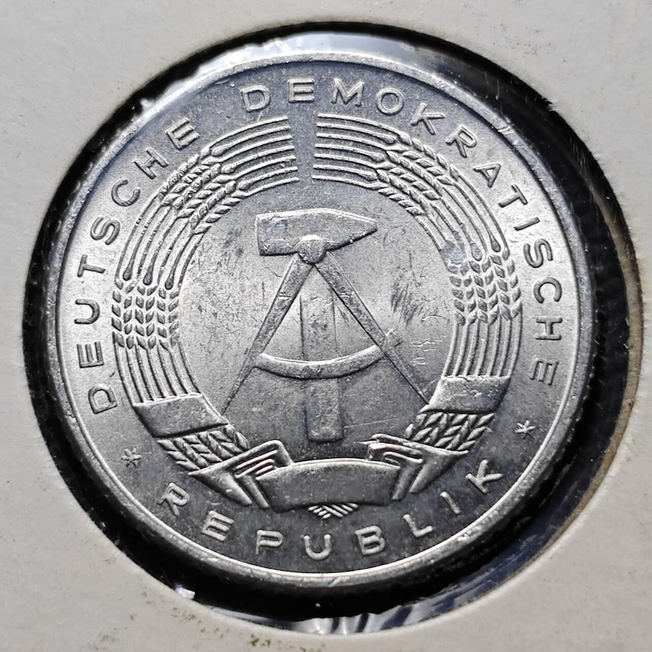 KK钱币收藏小铺 第351场 2月预留时间 周末发货  1958东德50芬尼 好品