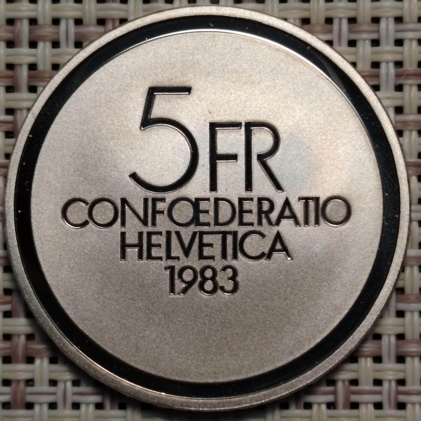 布加迪🐬～世界钱币(上海)🌾第 247 期 /  各国套币和散币 瑞士🇨🇭 1983年 5法郎 指挥家欧内斯特·安塞梅诞辰100年 精致纪念币