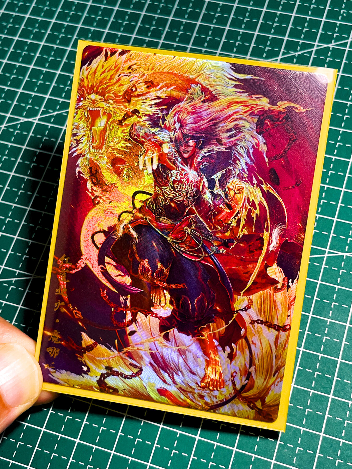 显眼宝34期 佣金1起 10月15日晚22:30截止  卡玩帕克 封神天下第一弹限编特卡 魔哪吒一张 折光彩闪  63*88