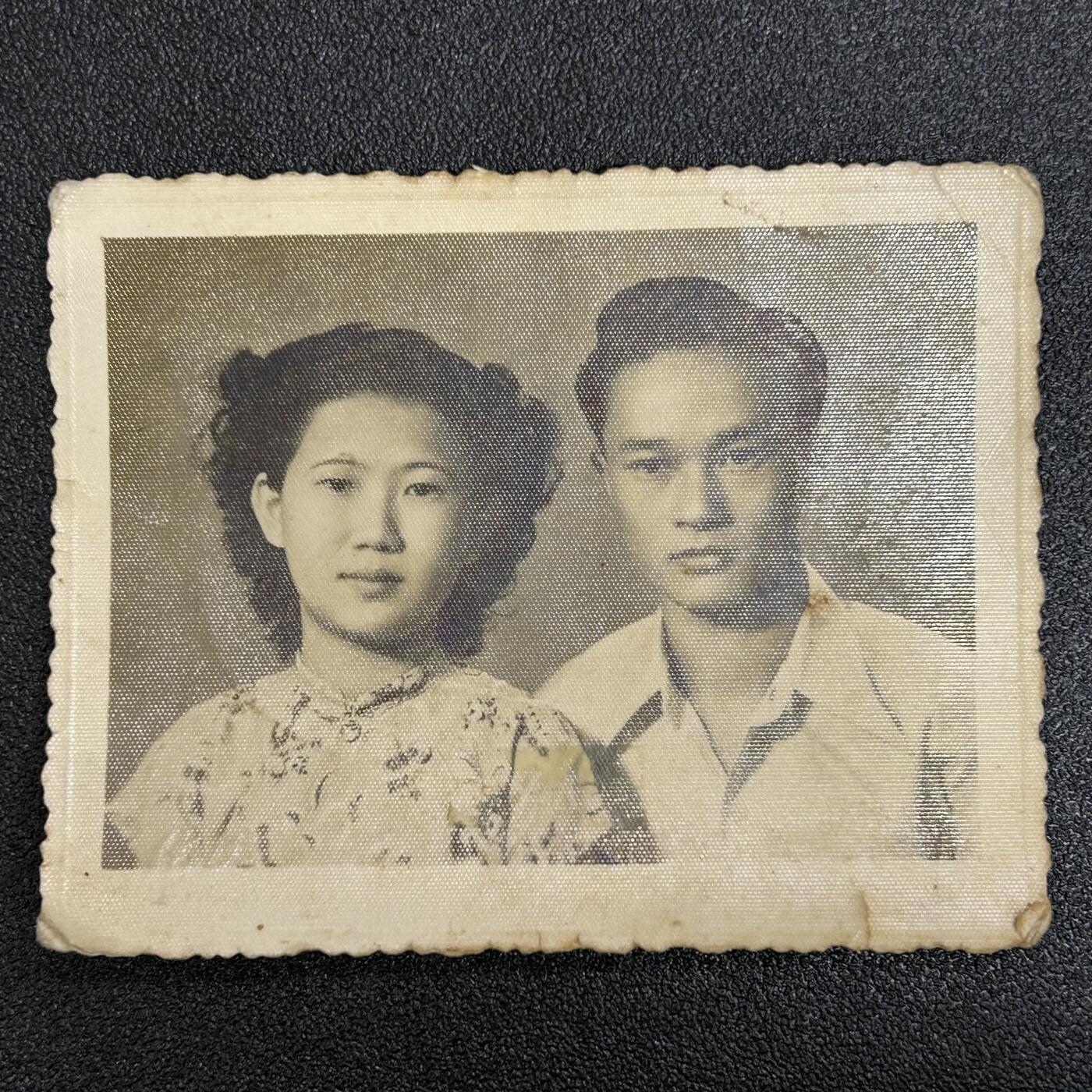 西秦中古拍卖第六十一期 民国夫妻合影照片 