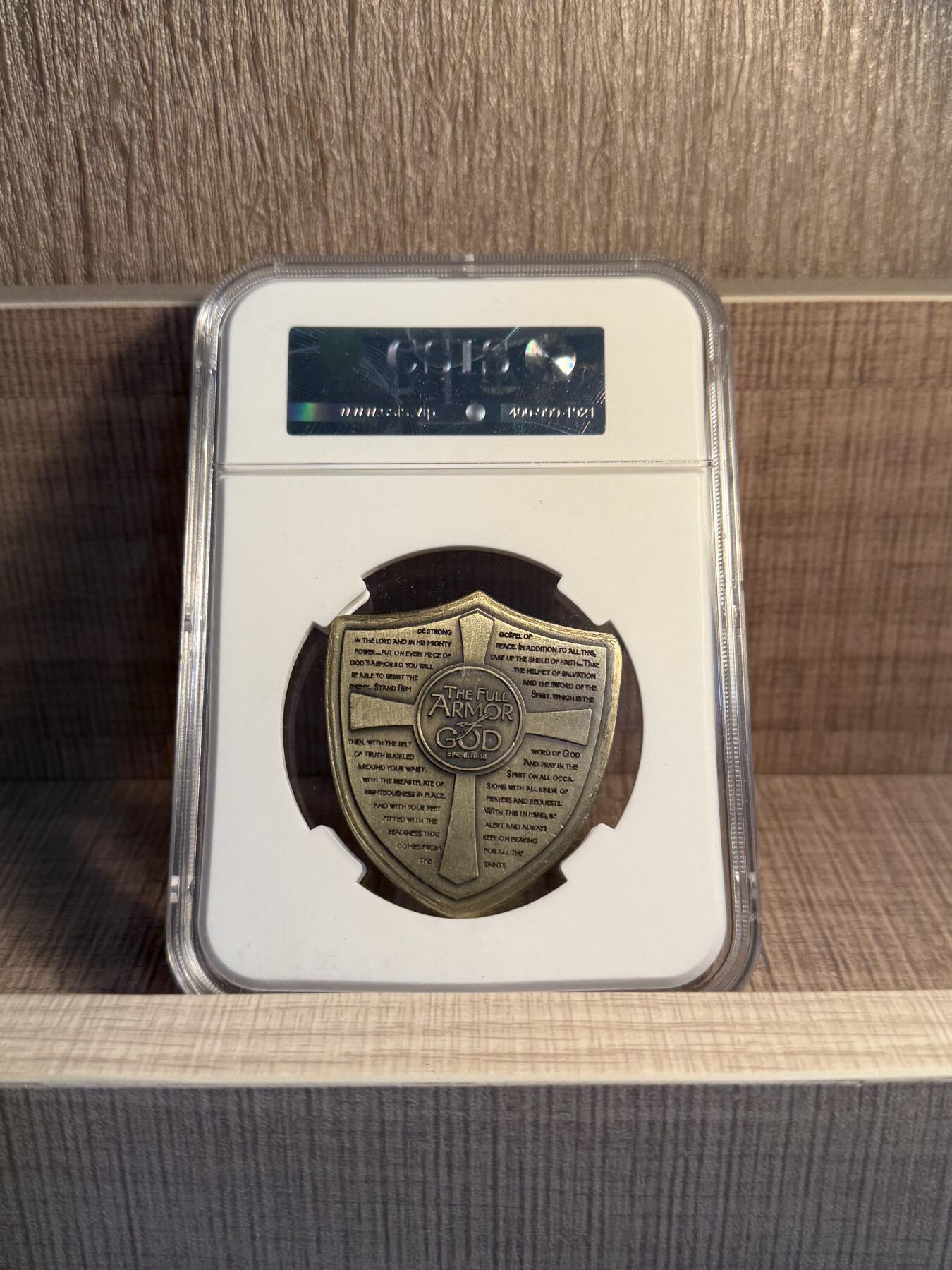 CSIS-GREAT评级精品钱币拍卖第三百二十期 上帝武装 盾徽异形彩色纪念章  CSIS 69分