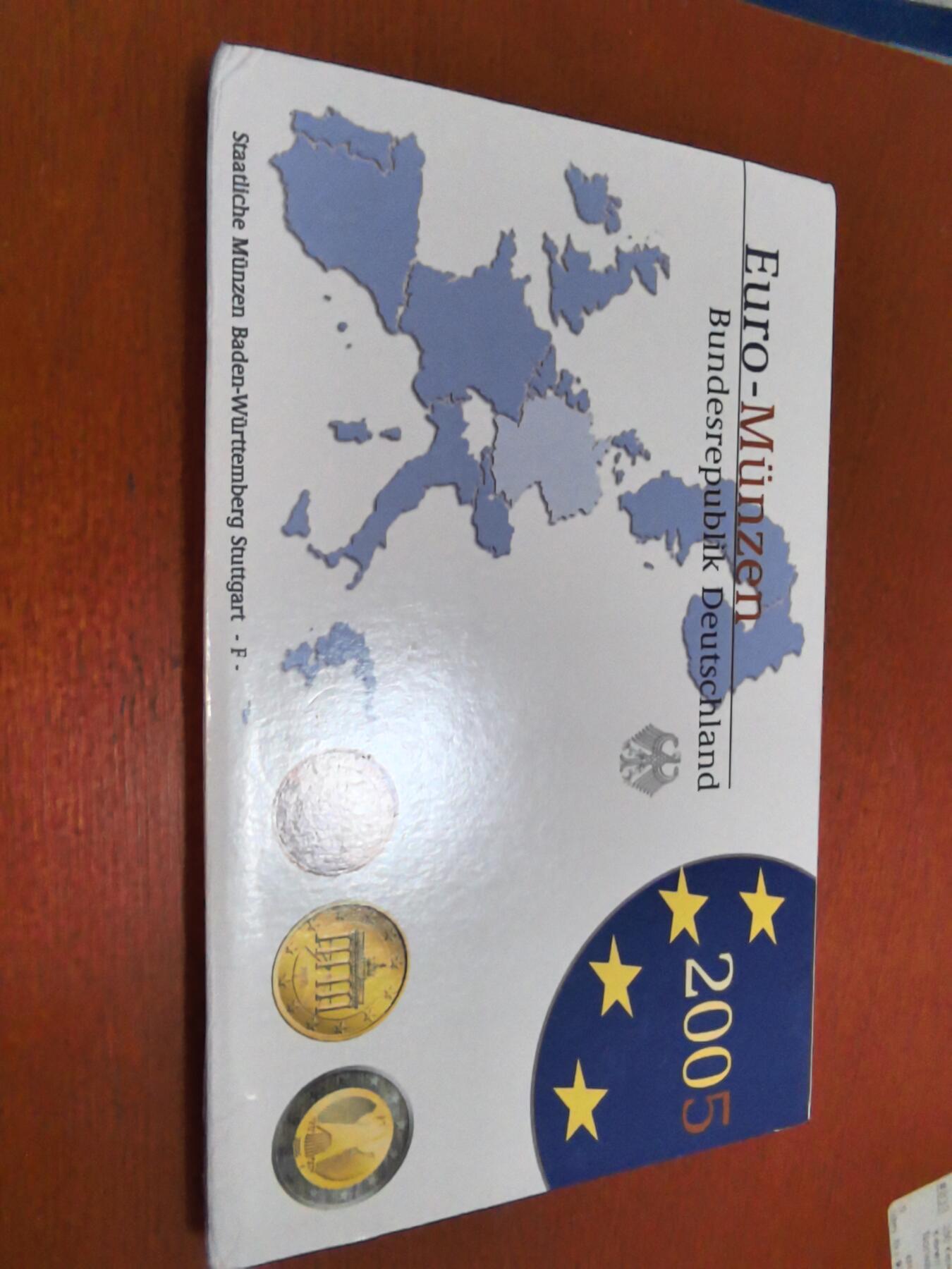 长老汇蛇年精选第五十六场拍卖 2005F德国8枚精制套币，原厂外纸