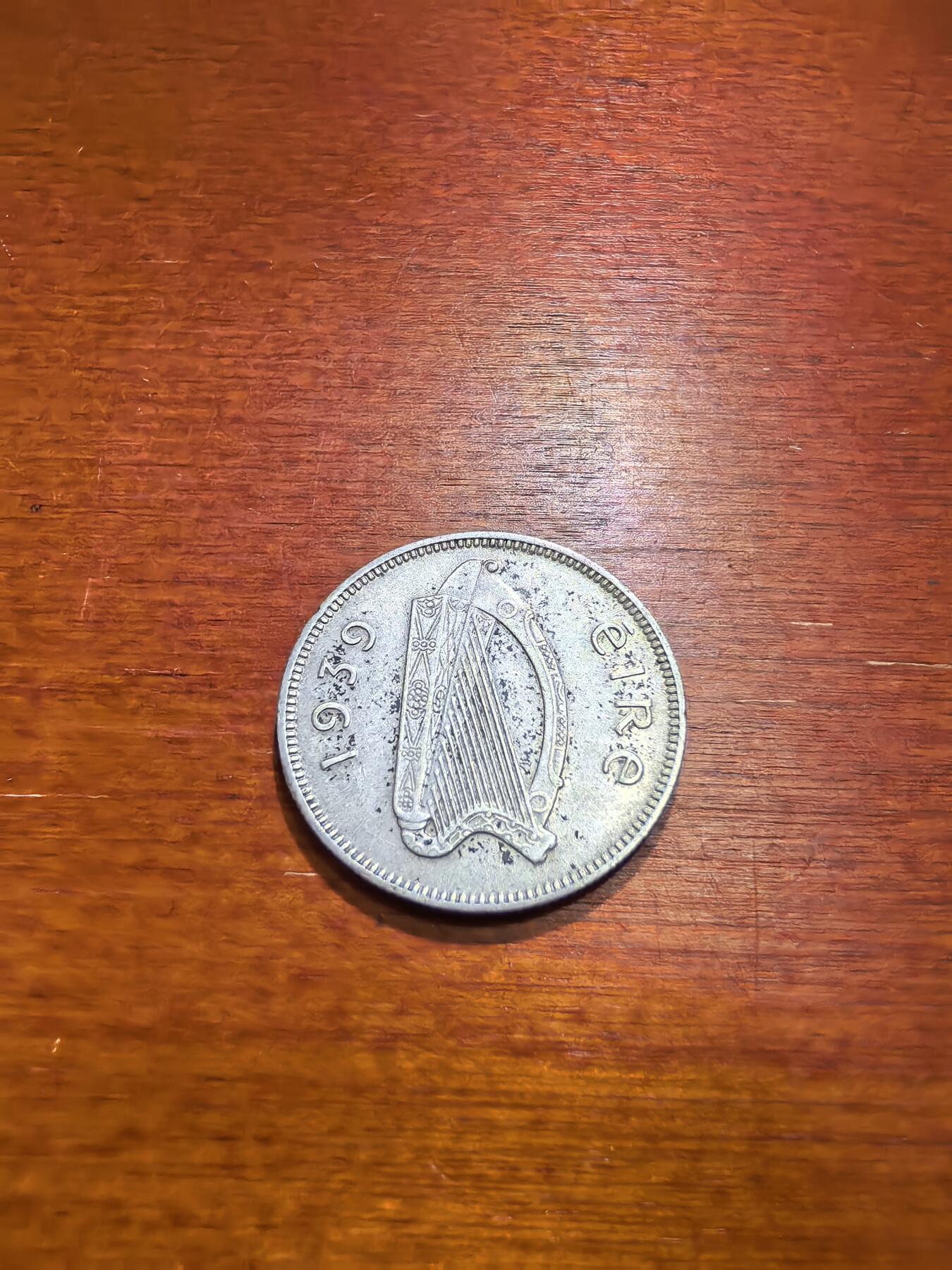 长老汇蛇年精选第五十六场拍卖 1939爱尔兰共和国公牛1先令银币，5.66克750银，首年份（2）