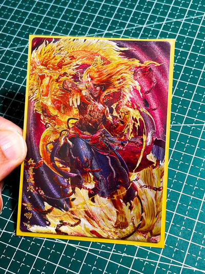 显眼宝34期 佣金1起 10月15日晚22:30截止  - 卡玩帕克 封神天下第一弹 限编特卡 魔哪吒 折光粗闪卡一张 63*88 