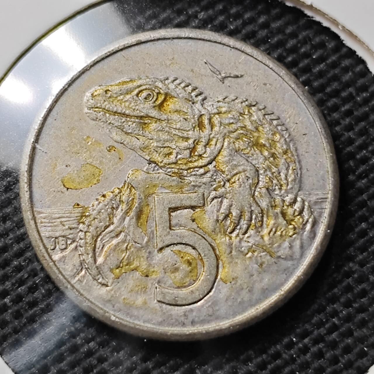 KK钱币收藏小铺 第353场 2月预留时间 周末发货 1985 新西兰5分 浅雕版 加拿大代铸