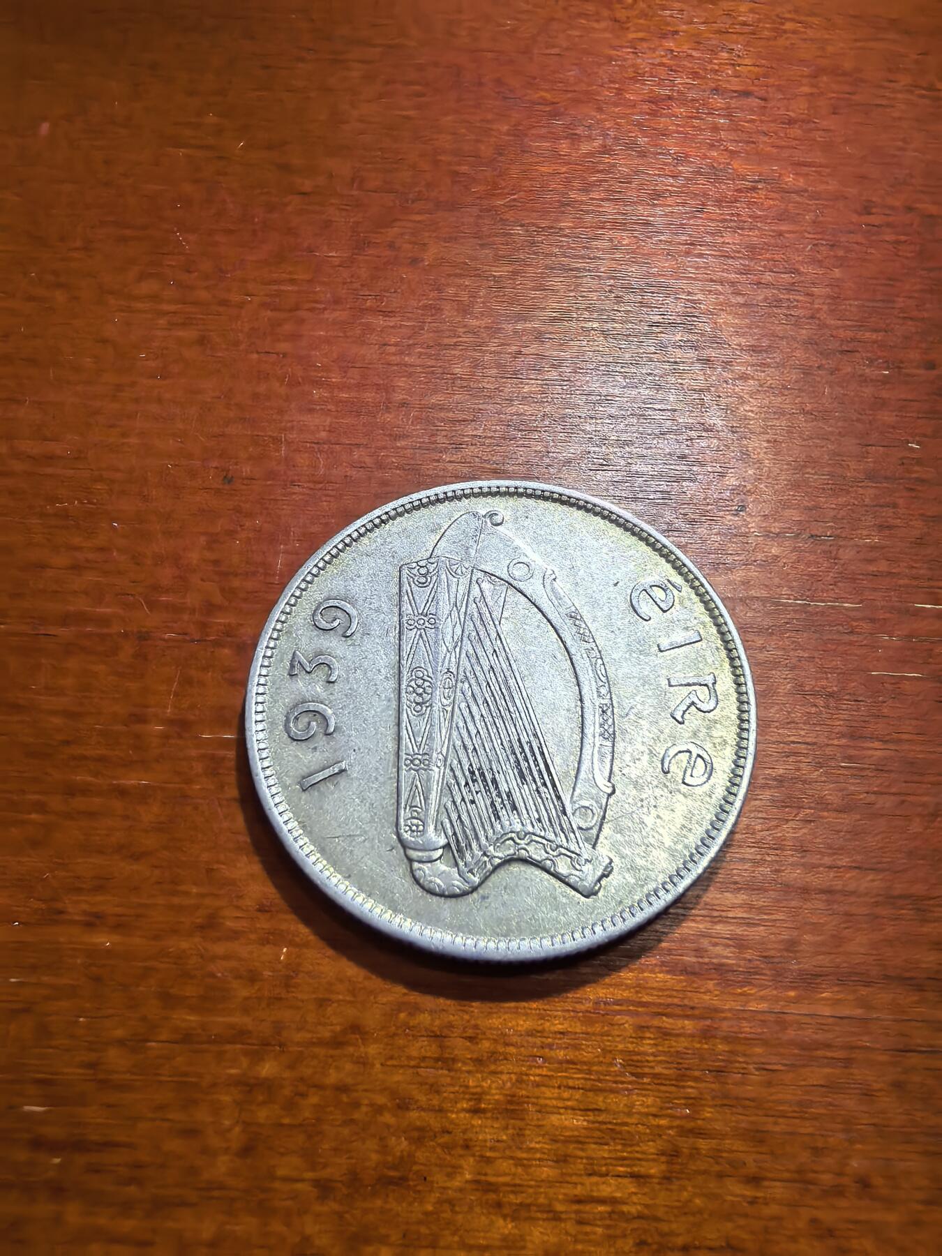 长老汇蛇年精选第五十六场拍卖 1939爱尔兰共和国马1/2克朗银币，14.14克750银，首年份