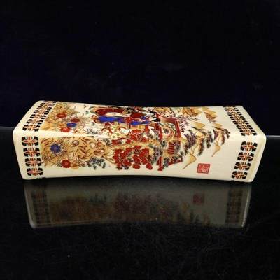 听雨轩 古玩杂相老物件专场 - 粉彩侍女枕 