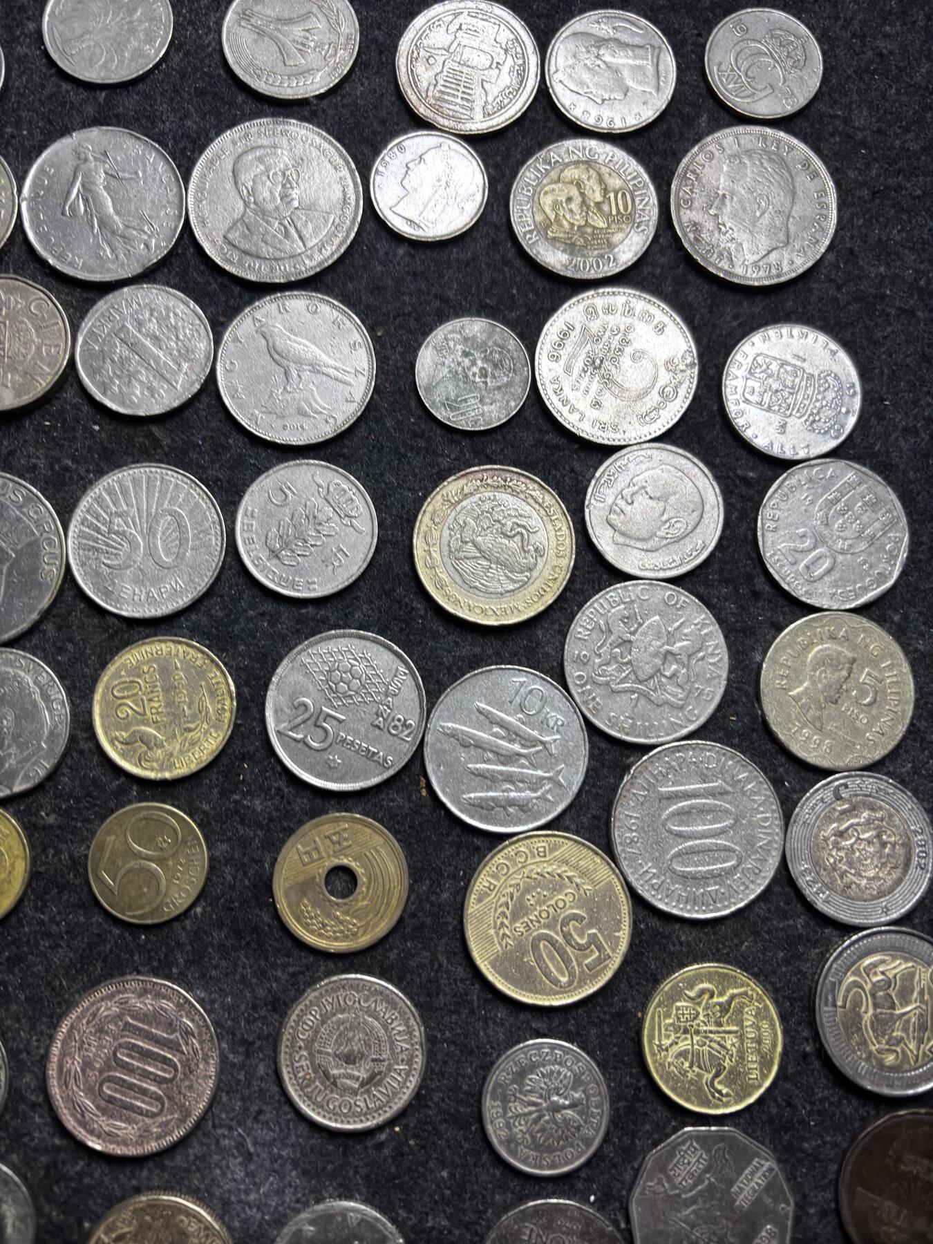 文馨钱币收藏第 274 场，批量银币，散币场 长期接收代拍品 各国 100 枚，共 650 克，详情看图再拍