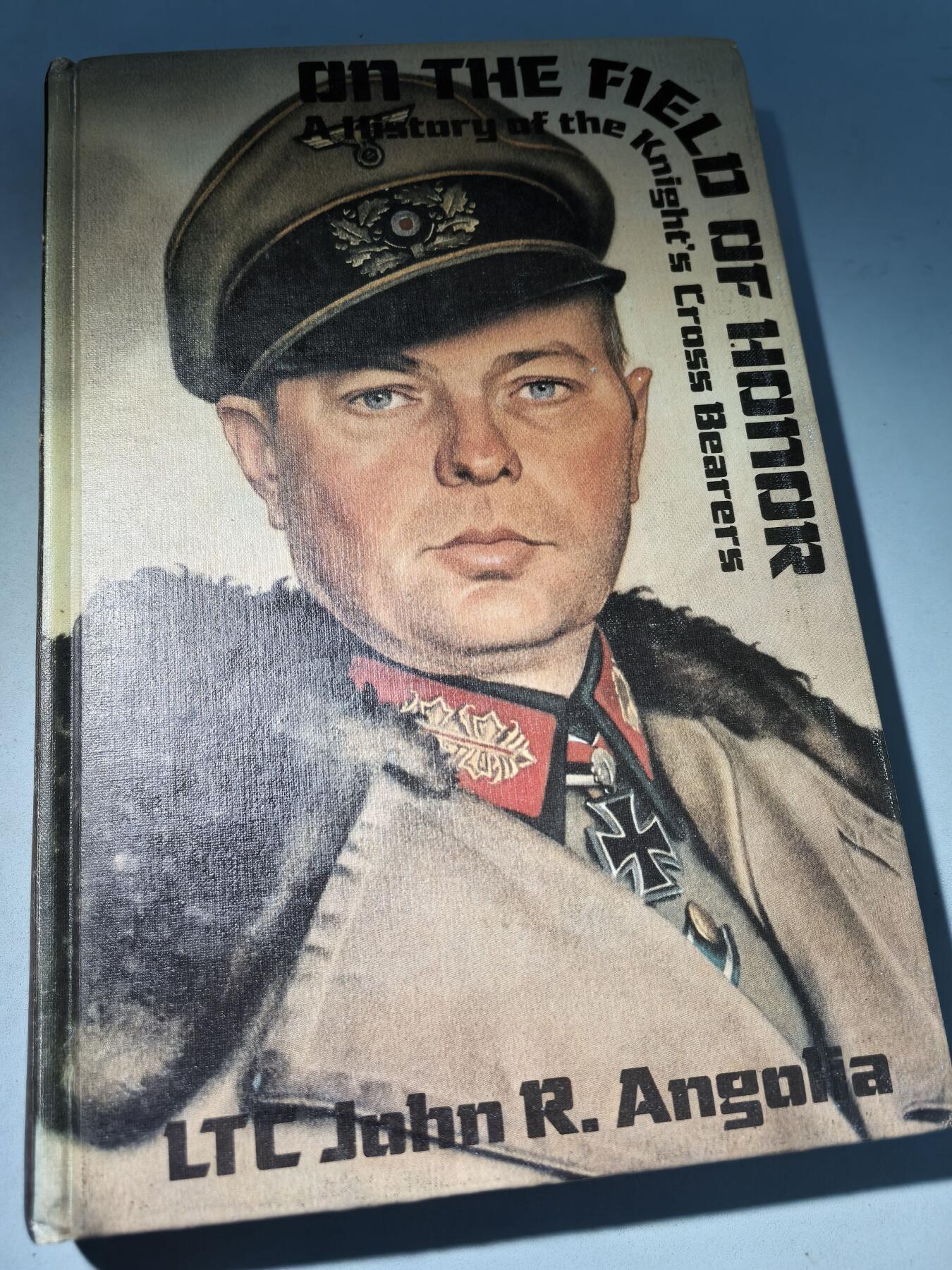 盛世勋华——号角文化勋章邮票专场拍卖第282期 德国（1939）R.J.Bender出版社 骑士十字勋章获得者全记录 下册 368页 