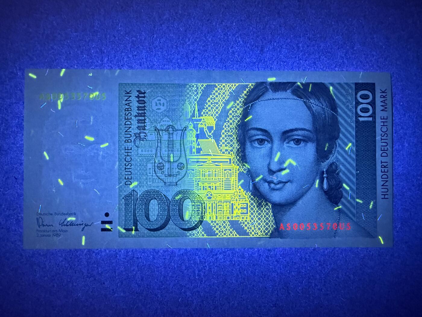 《艾美收藏》第214期-10.7周二国庆外币超白金场 德国100马克 UNC 1989年 克拉拉 无4