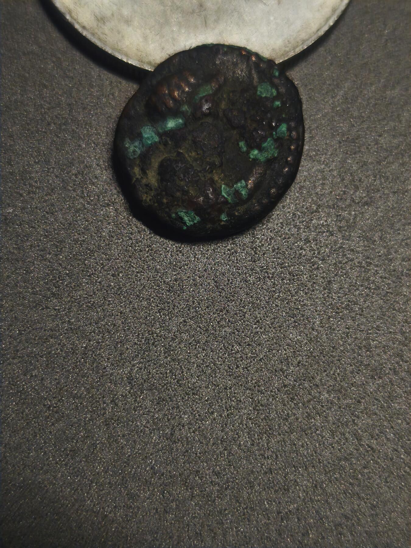 贵霜无名王