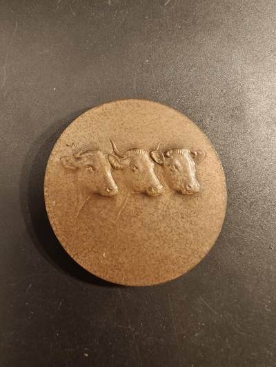 老王徽章第154期 -  法国养殖业协会大铜章 直径50mm 重量66.3g