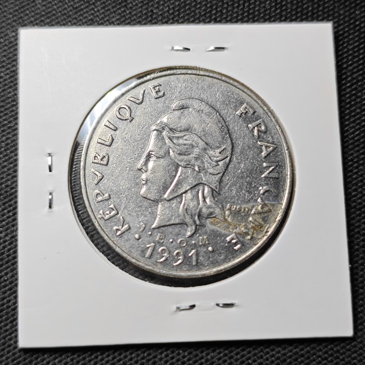 KK钱币收藏小铺 第354场 2月预留时间 周末发货  法属新喀里多尼亚50法郎