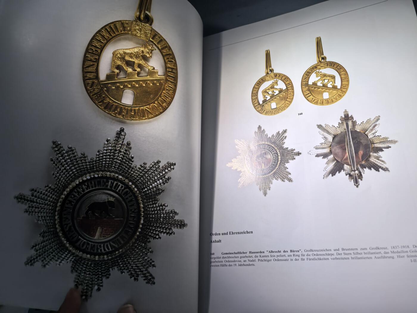 盛世勋华——号角文化勋章邮票专场拍卖第282期 德国知名拍卖行Carsten Zeige 2017年第58场拍卖会图录 海量精美勋章图片 152页