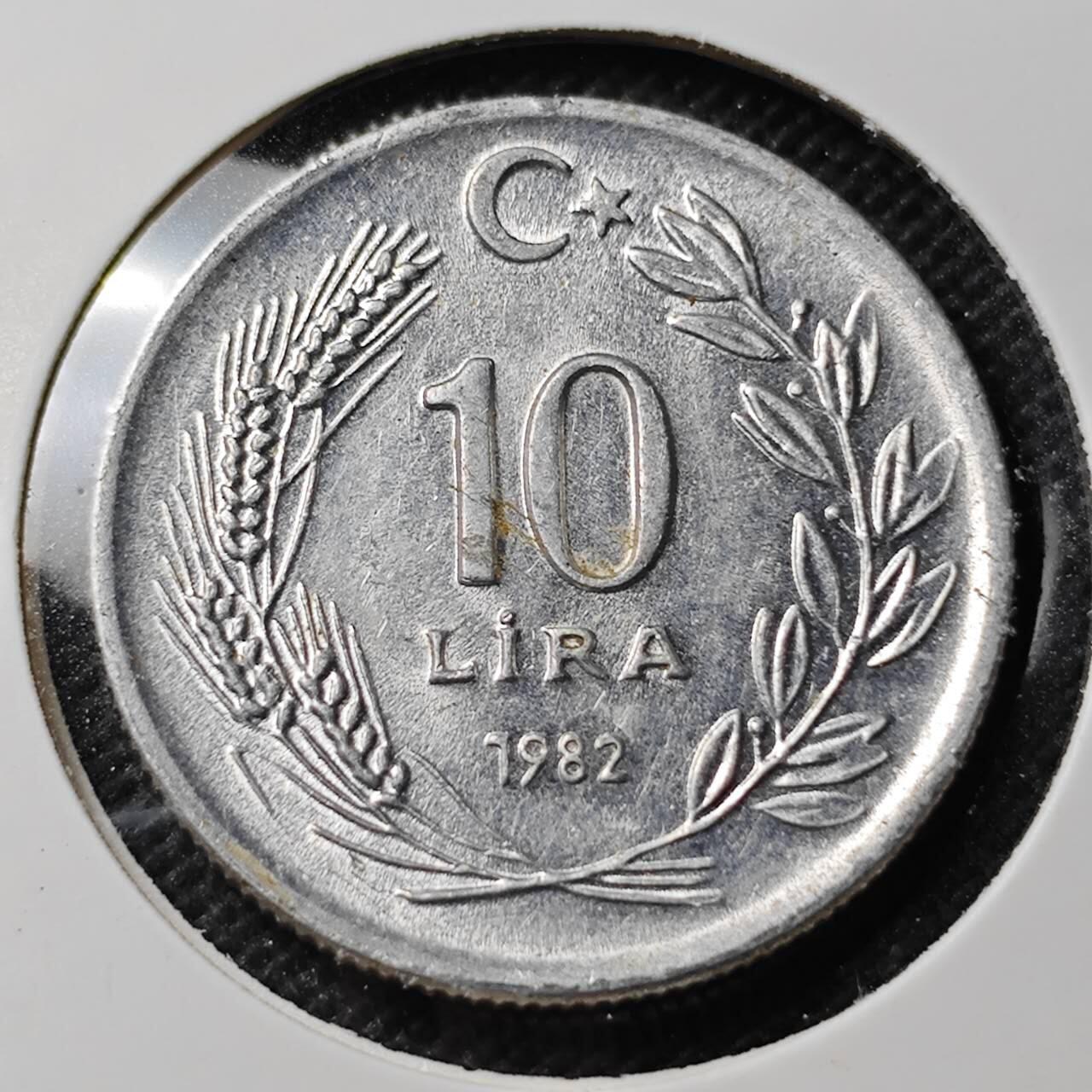 KK钱币收藏小铺 第354场 2月预留时间 周末发货  1982土耳其10库鲁 好品