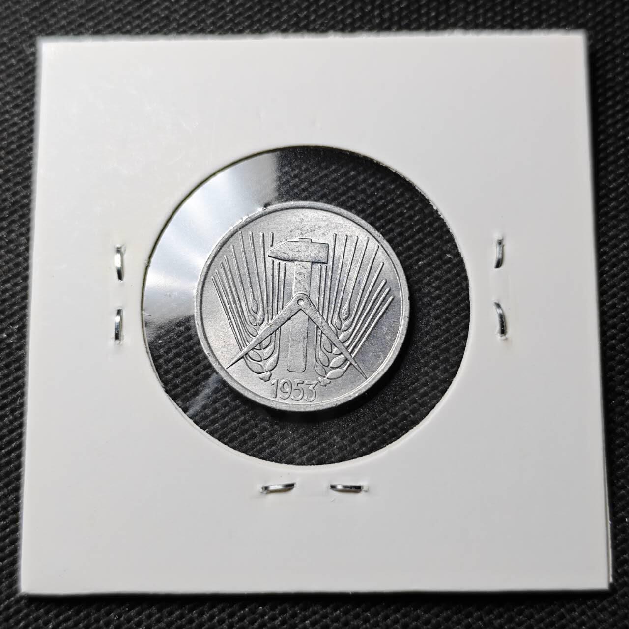 KK钱币收藏小铺 第354场 2月预留时间 周末发货  1953东德5芬尼 好品