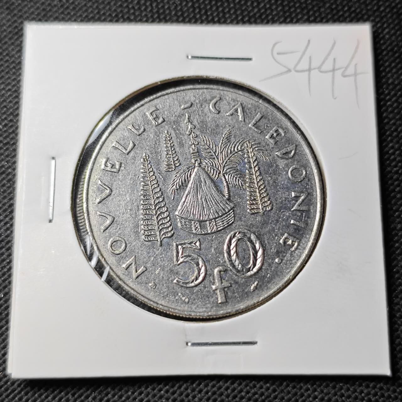 KK钱币收藏小铺 第354场 2月预留时间 周末发货  法属新喀里多尼亚50法郎
