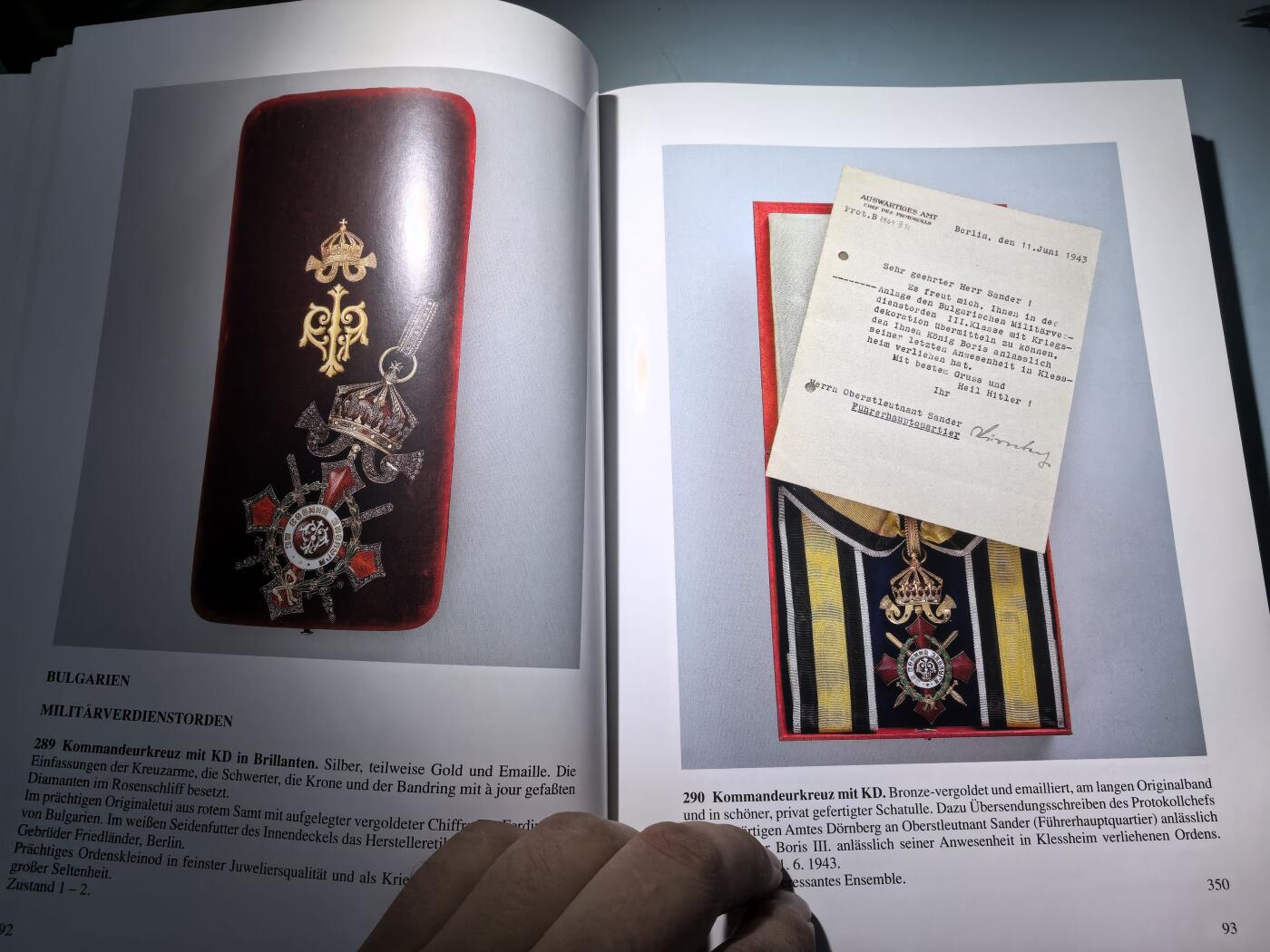 盛世勋华——号角文化勋章邮票专场拍卖第282期 德国知名拍卖行Andreas Thies 第27场勋章专场拍卖会拍卖图录 极其厚重丰富的图片 各国各时期勋章 极高价值资料 厚达480页硬皮