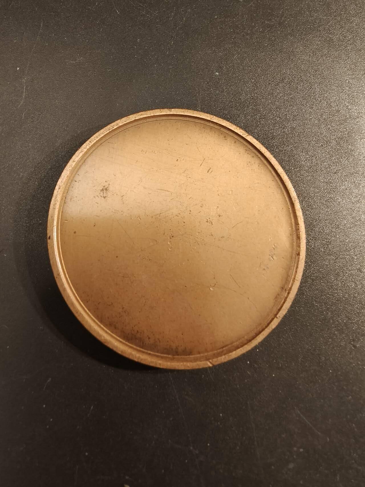 老王徽章第154期  法国养殖业协会大铜章 直径50mm 重量66.3g