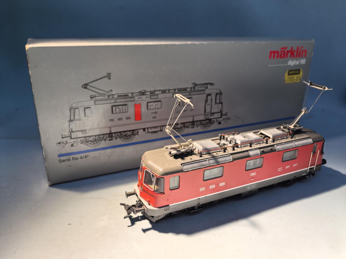 盛世勋华——号角文化勋章邮票专场拍卖第282期 Marklin 3734 HO比例 SBB 瑞士铁路 Re4.电力机车车头模型