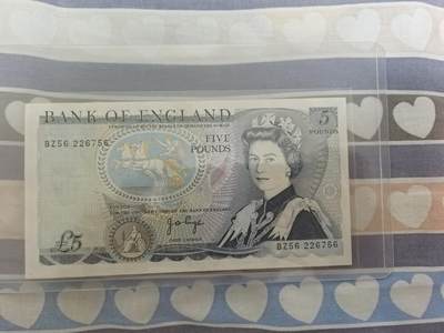 处理专场（支X宝付款无效），0元起拍，5元加价，无佣金 全新UNC