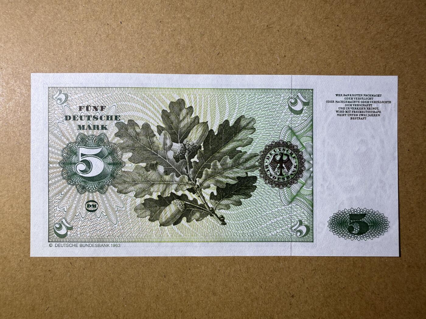 《艾美收藏》第214期-10.7周二国庆外币超白金场 德国5马克 UNC 1980年 无47