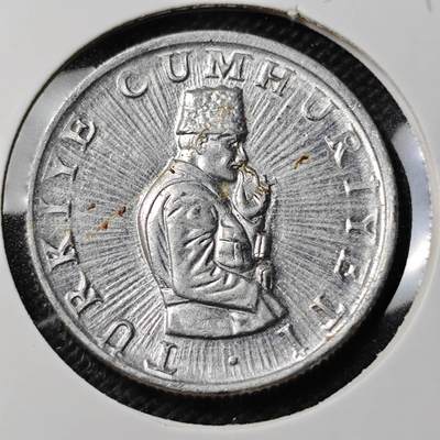 KK钱币收藏小铺 第354场 2月预留时间 周末发货 -  1982土耳其10库鲁 好品