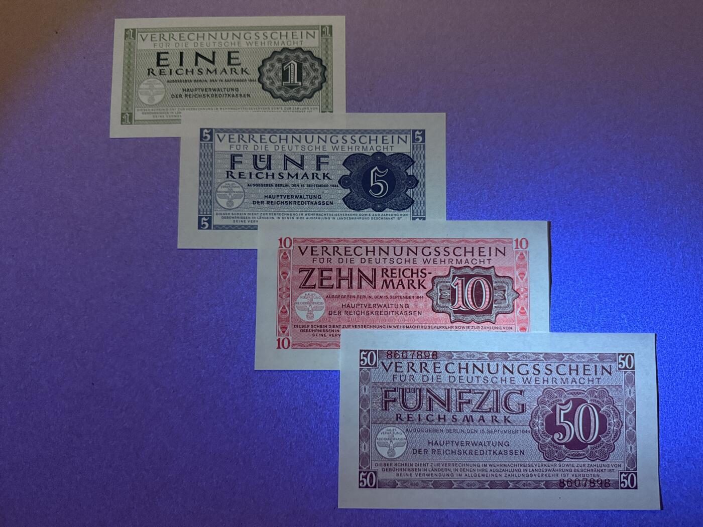 《艾美收藏》第214期-10.7周二国庆外币超白金场 德国1、5、10、50马克4张 UNC 1944年 德国国防军帝国马克