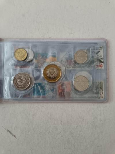 【20251007】非全新纸币第292场 新加坡硬币和邮票册