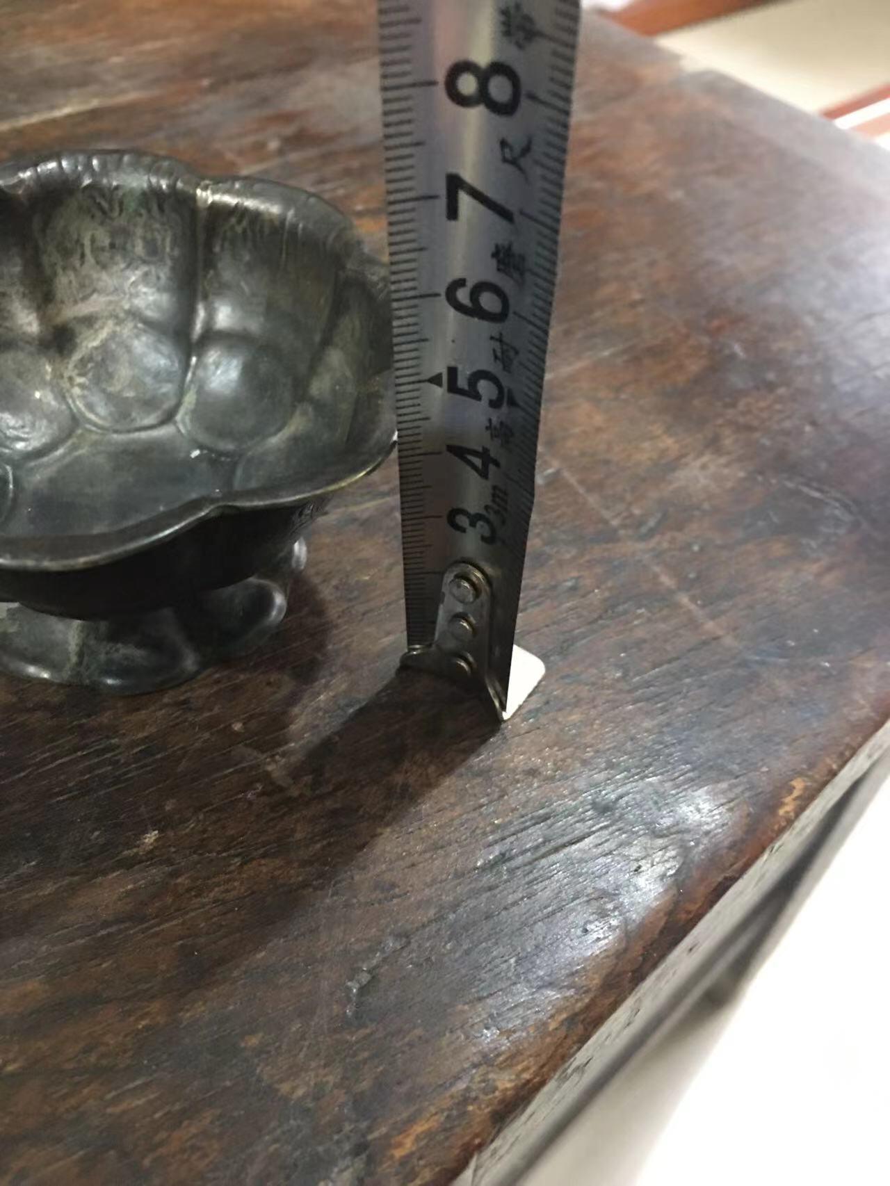 老银碗，纹饰漂亮，完整，造型漂亮，包浆自然，见图示